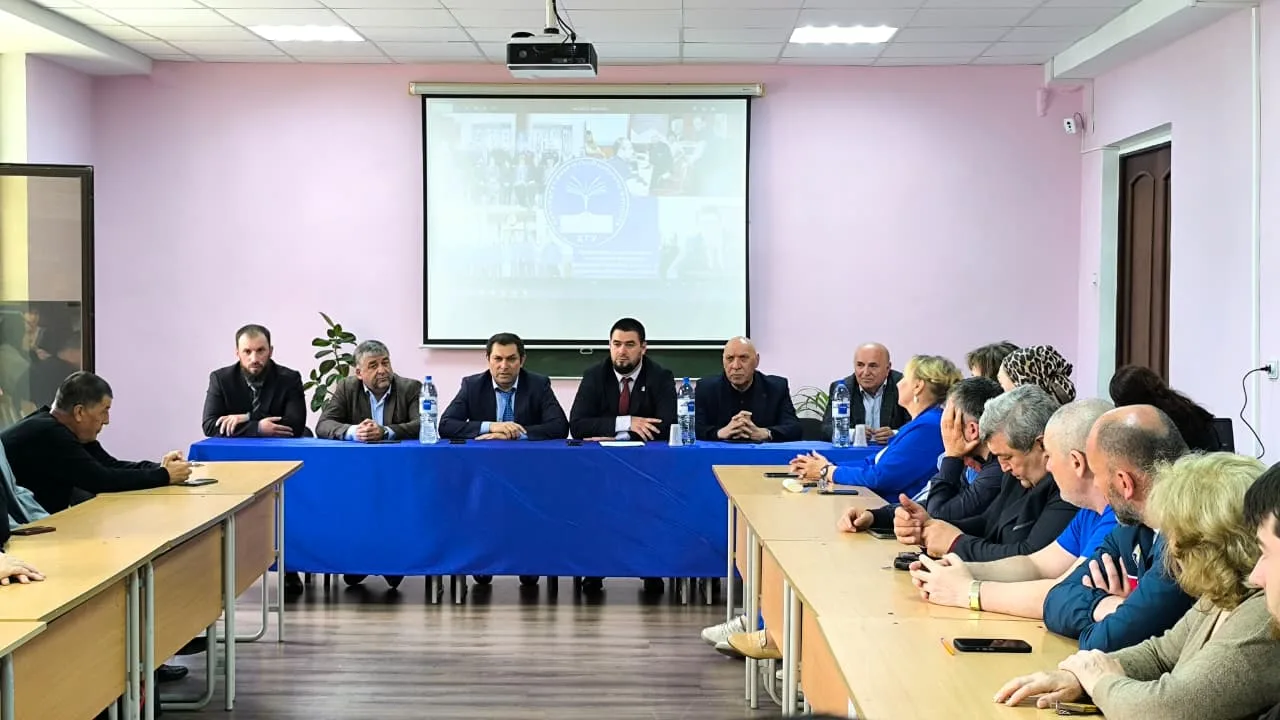 ДГУ о проблеме кадров: почему выпускники физкультурного факультета не идут в школы