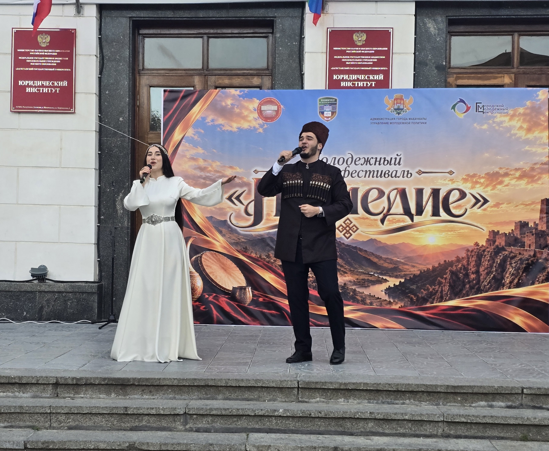 В единстве наша сила: в Махачкале прошел этнофестиваль «Наследие»