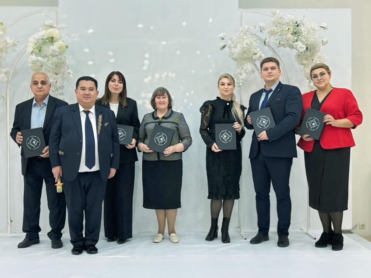 Представители ДГУ приняли участие в торжественных мероприятиях КалмГУ